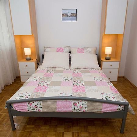 Apartments Put Plokita Smilja Split Ngoại thất bức ảnh