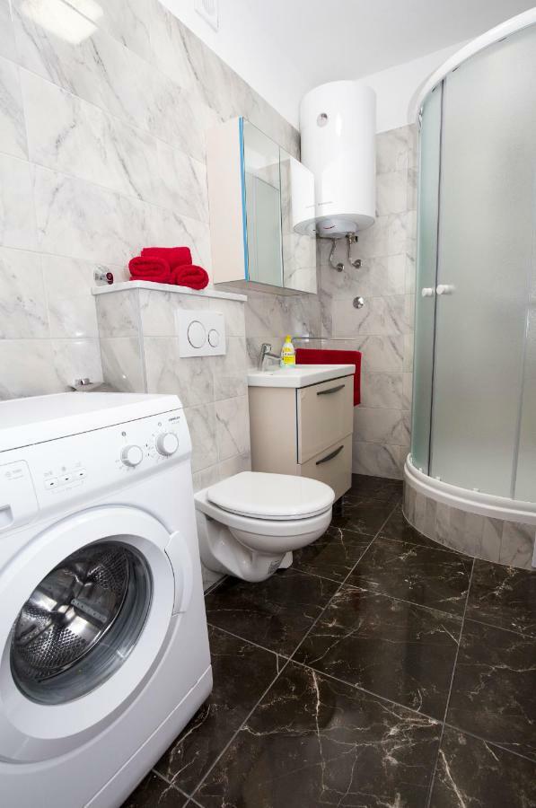Apartments Put Plokita Smilja Split Ngoại thất bức ảnh